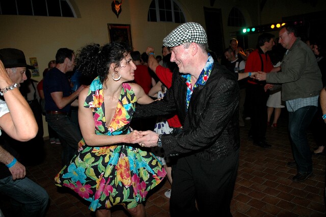 min 2007 05 05 retro rhythm 342